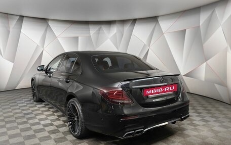 Mercedes-Benz E-Класс, 2019 год, 3 095 000 рублей, 4 фотография