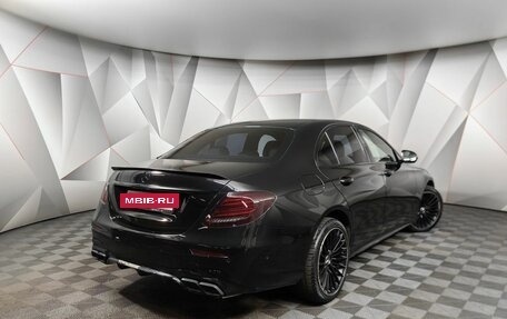 Mercedes-Benz E-Класс, 2019 год, 3 095 000 рублей, 2 фотография