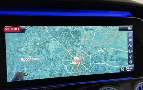 Mercedes-Benz E-Класс, 2019 год, 3 095 000 рублей, 19 фотография