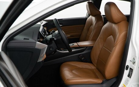 Toyota Avalon, 2022 год, 3 998 999 рублей, 10 фотография