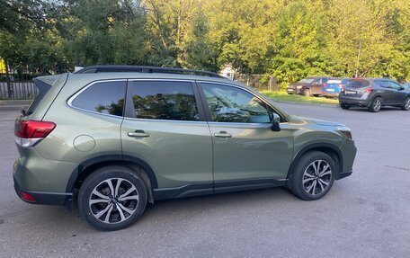 Subaru Forester, 2019 год, 2 850 000 рублей, 2 фотография