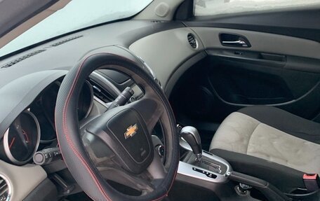 Chevrolet Cruze II, 2013 год, 535 000 рублей, 9 фотография