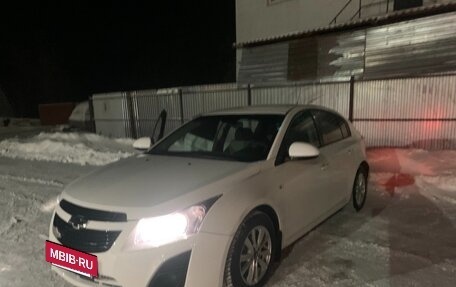 Chevrolet Cruze II, 2013 год, 535 000 рублей, 3 фотография