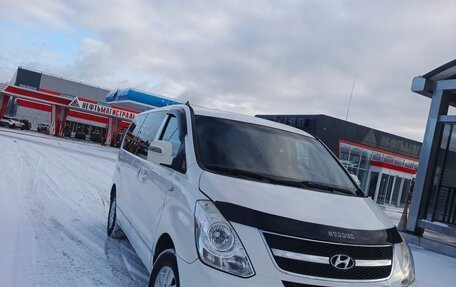 Hyundai H-1 II рестайлинг, 2017 год, 1 750 000 рублей, 3 фотография