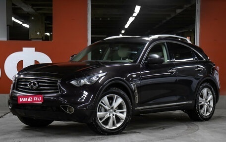Infiniti QX70, 2015 год, 1 998 000 рублей, 1 фотография