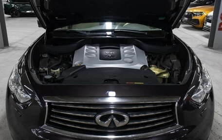 Infiniti QX70, 2015 год, 1 998 000 рублей, 9 фотография