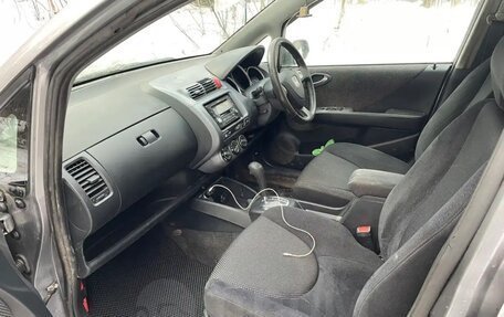 Honda Fit III, 2002 год, 317 000 рублей, 4 фотография