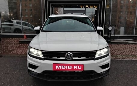 Volkswagen Tiguan II, 2018 год, 2 115 000 рублей, 8 фотография