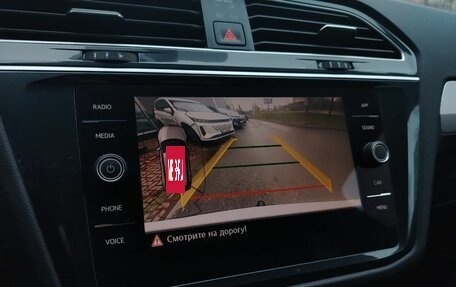 Volkswagen Tiguan II, 2018 год, 2 115 000 рублей, 27 фотография