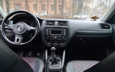 Volkswagen Jetta VI, 2014 год, 650 000 рублей, 4 фотография