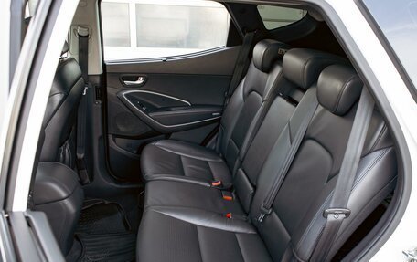 Hyundai Santa Fe III рестайлинг, 2015 год, 1 565 000 рублей, 18 фотография