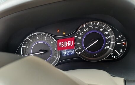 Infiniti QX56, 2010 год, 2 300 000 рублей, 5 фотография