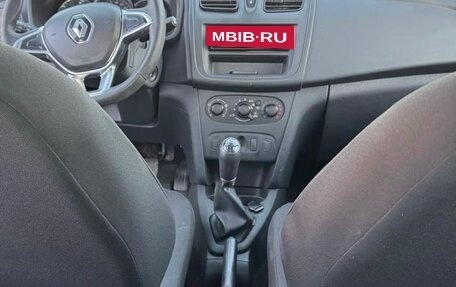 Renault Logan II, 2020 год, 732 000 рублей, 6 фотография