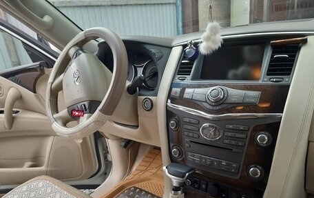Infiniti QX56, 2010 год, 2 300 000 рублей, 8 фотография