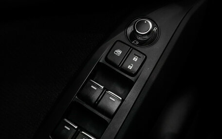 Mazda CX-4, 2022 год, 2 700 000 рублей, 12 фотография