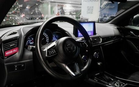 Mazda CX-4, 2022 год, 2 700 000 рублей, 15 фотография