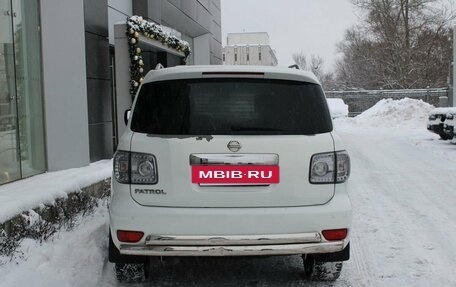 Nissan Patrol, 2012 год, 2 275 000 рублей, 6 фотография