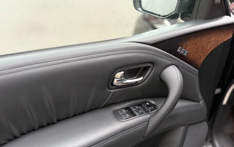 Infiniti QX56, 2011 год, 1 870 000 рублей, 17 фотография