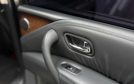 Infiniti QX56, 2011 год, 1 870 000 рублей, 24 фотография