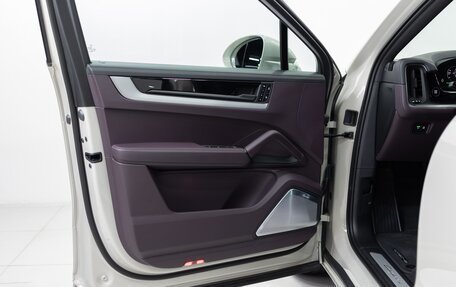 Porsche Cayenne III, 2025 год, 18 990 000 рублей, 8 фотография