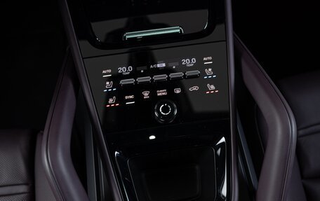 Porsche Cayenne III, 2025 год, 18 990 000 рублей, 19 фотография