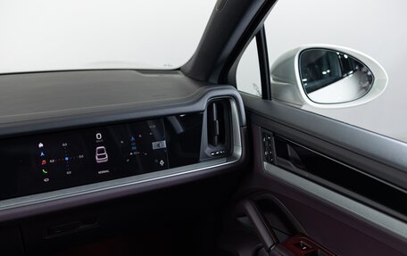 Porsche Cayenne III, 2025 год, 18 990 000 рублей, 20 фотография