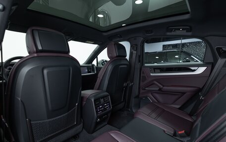 Porsche Cayenne III, 2025 год, 18 990 000 рублей, 28 фотография