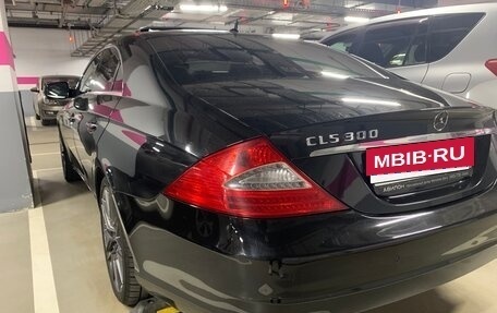 Mercedes-Benz CLS, 2009 год, 1 999 000 рублей, 4 фотография