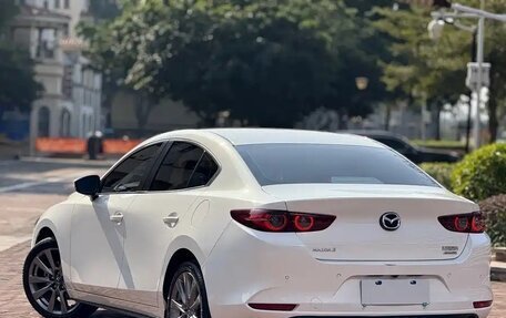 Mazda 3, 2023 год, 1 970 000 рублей, 5 фотография