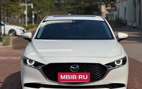 Mazda 3, 2023 год, 1 970 000 рублей, 2 фотография