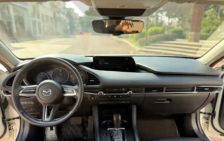 Mazda 3, 2023 год, 1 970 000 рублей, 18 фотография