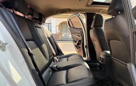 Mazda 3, 2023 год, 1 970 000 рублей, 23 фотография