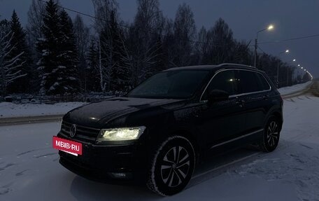 Volkswagen Tiguan II, 2019 год, 2 690 000 рублей, 3 фотография