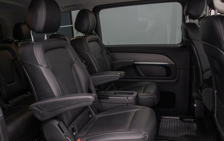 Mercedes-Benz V-Класс, 2016 год, 4 790 000 рублей, 9 фотография