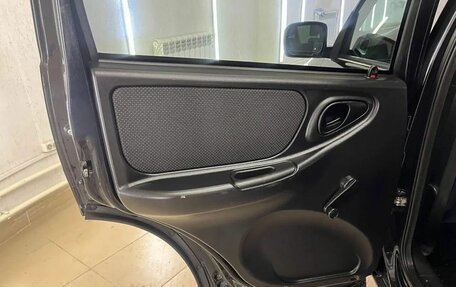 Chevrolet Niva I рестайлинг, 2018 год, 877 000 рублей, 25 фотография