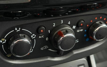 Renault Duster I рестайлинг, 2016 год, 950 000 рублей, 14 фотография