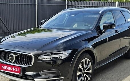 Volvo V90 Cross Country I рестайлинг, 2022 год, 4 100 000 рублей, 4 фотография