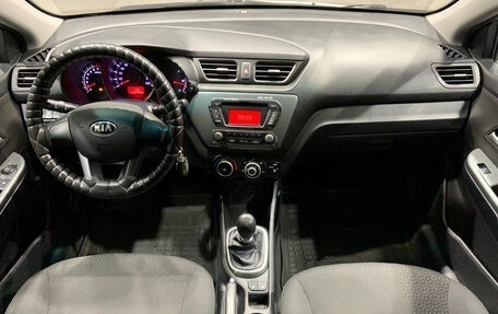 KIA Rio III рестайлинг, 2013 год, 720 000 рублей, 9 фотография
