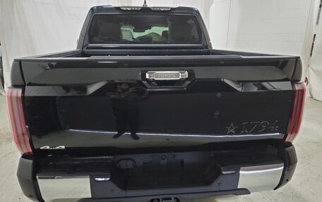 Toyota Tundra, 2025 год, 12 490 000 рублей, 8 фотография