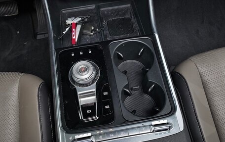 KIA Carnival, 2024 год, 4 760 000 рублей, 10 фотография