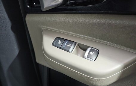 KIA Carnival, 2024 год, 4 760 000 рублей, 18 фотография