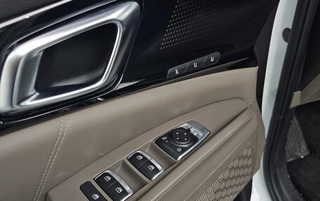 KIA Carnival, 2024 год, 4 760 000 рублей, 19 фотография