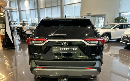 Toyota RAV4, 2021 год, 3 599 000 рублей, 6 фотография