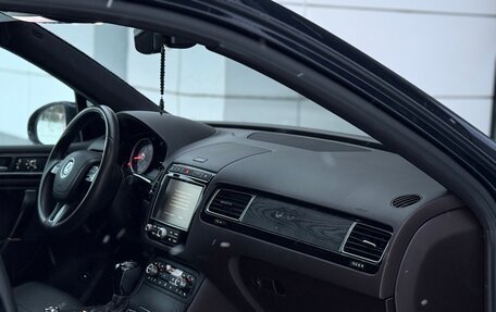 Volkswagen Touareg III, 2016 год, 3 650 000 рублей, 12 фотография