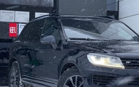 Volkswagen Touareg III, 2016 год, 3 650 000 рублей, 21 фотография