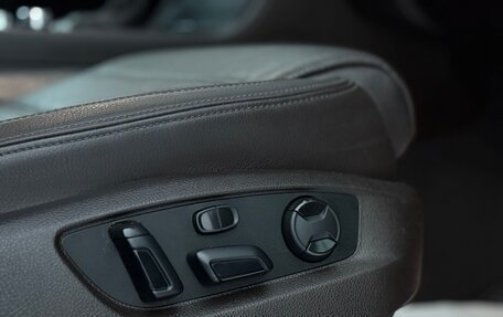 Volkswagen Touareg III, 2016 год, 3 650 000 рублей, 28 фотография