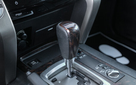 Toyota Land Cruiser 200, 2012 год, 4 225 000 рублей, 11 фотография