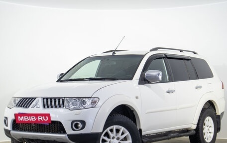 Mitsubishi Pajero Sport II рестайлинг, 2013 год, 2 099 000 рублей, 3 фотография