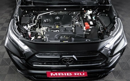 Toyota RAV4, 2024 год, 3 990 000 рублей, 9 фотография