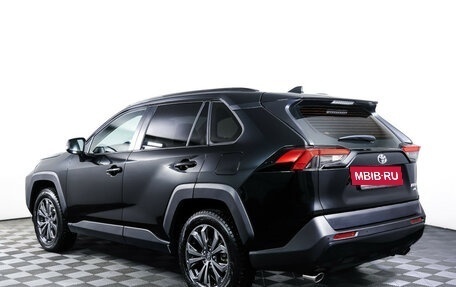 Toyota RAV4, 2024 год, 3 990 000 рублей, 7 фотография